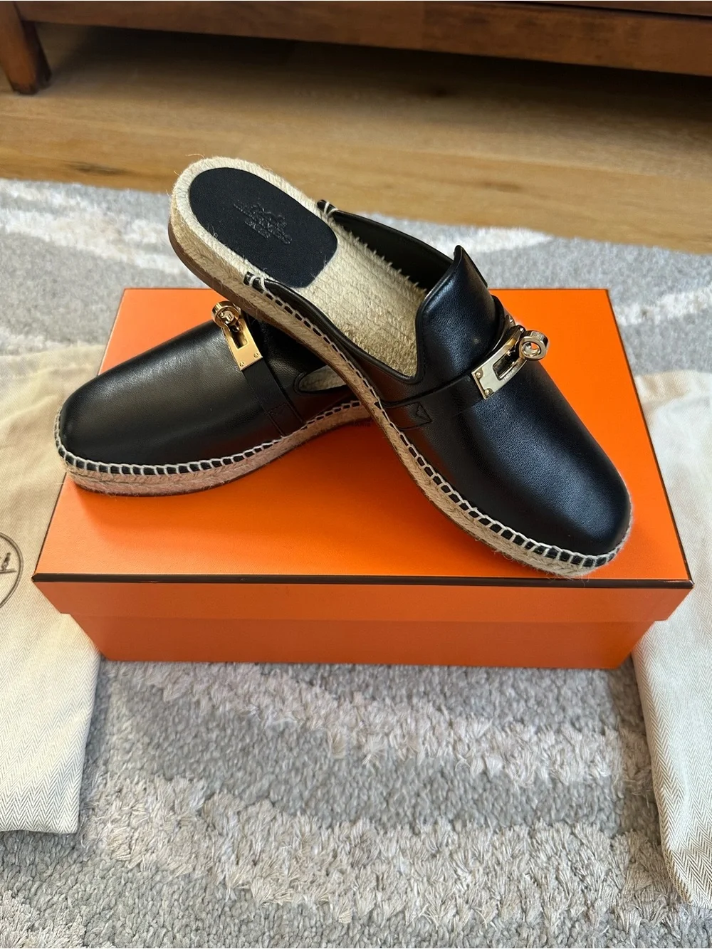 Hermes paris brand